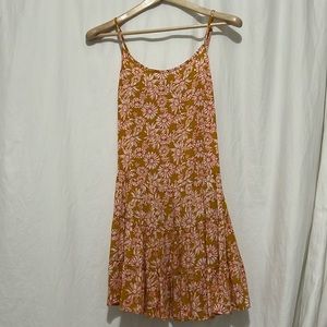 Wild Fable Floral Tiered Mini Dress Size Medium Rayon Orange White Daisy Print